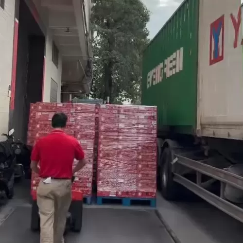 年关冲刺，出货不停！我们正全力保障您的订单在节前顺利发出。